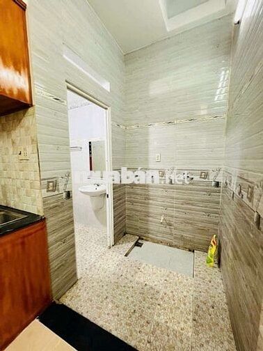 VIP gần trường học Võ Trường Toản ,chợ