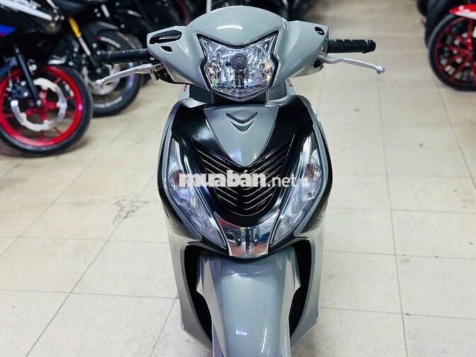 XE MÁY THỊNH PHÁT - VISION XÁM XI MĂNG 2025 LƯỚT