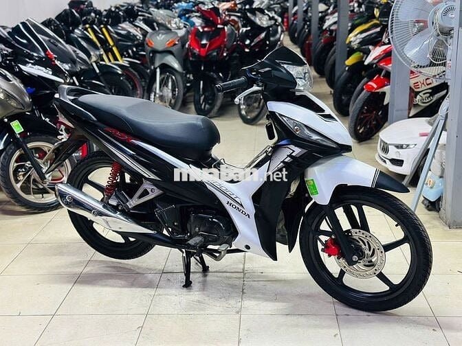 XE MÁY THỊNH PHÁT - WAVE RSX FI TRẮNG ĐEN V.ĐÚC