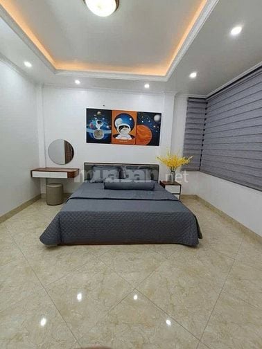 Nhà đẹp,giá sốc tại Lê Lợi,HĐ,44m 4t ,vài bước ra phố,ngõ  chỉ hơn 8t 