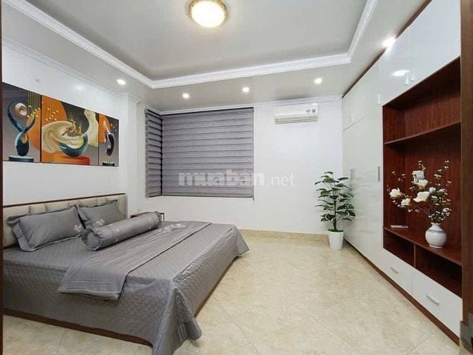 Nhà đẹp,giá sốc tại Lê Lợi,HĐ,44m 4t ,vài bước ra phố,ngõ  chỉ hơn 8t 