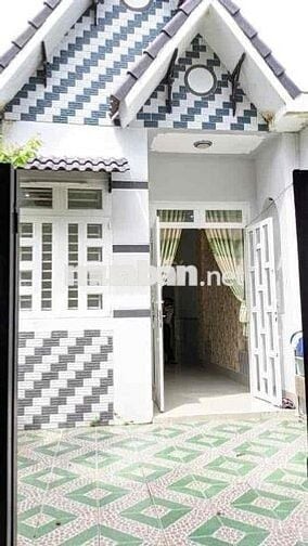 Cho thuê nhà trệt 2 phòng ngủ có sân trước rộng sau KDC Đại Ngân