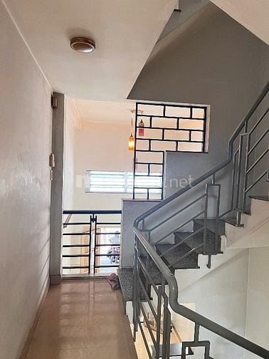 Nhà cho thuê hẻm 3m khu tân hoá sát bên quận 11