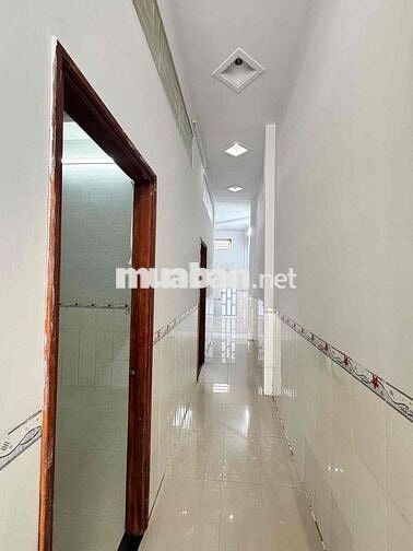 Cho thuê nhà trệt 2 phòng ngủ có sân trước rộng sau KDC Đại Ngân