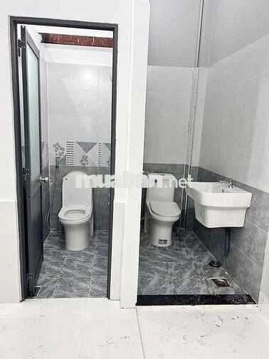 NHÀ NGUYÊN CĂN MỚI SẠCH SẼ, MẶT TIỀN LÊ VĂN KHƯƠNG,CHO THUÊ DÀI HẠN