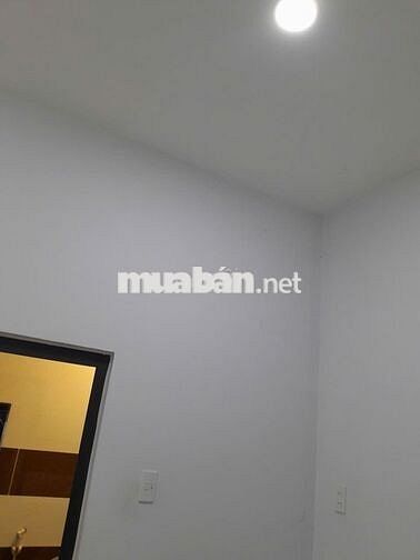 Cho thuê phòng mặt tiền Quốc lộ 13 giờ giấc tự do, gần ĐH Luật