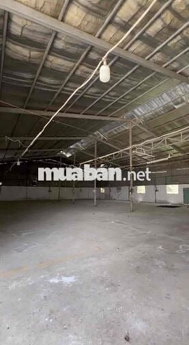 Kho đẹp cần cho thuê với giá rẻ diện tích 630m2 ở Đường Phạm Hữu Lầu