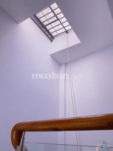 Cho thuê nhà Hẻm 900 Trần Hưng Đạo. DT : 25m, 2 phòng ngủ. 2wc