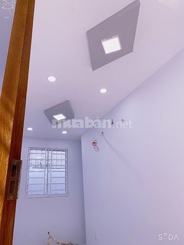 Cho thuê nhà Hẻm 900 Trần Hưng Đạo. DT : 25m, 2 phòng ngủ. 2wc