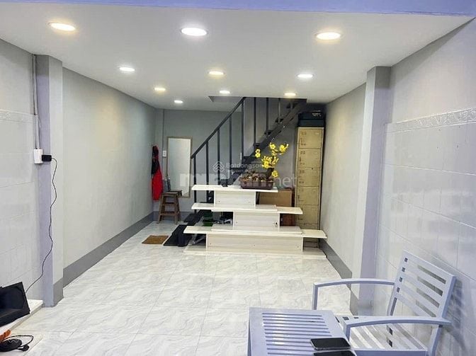 Trần Quang Diệu Quận 3, hẻm nhựa 8m kinh doanh, 5 tầng giá 3 tỷ 5 có b