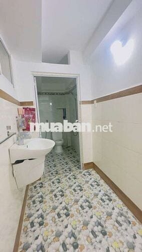 Nhà gần chợ Dĩ An 1, phường Dĩ An Tp Dĩ An