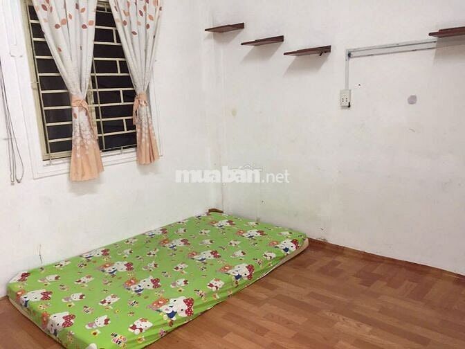 Phòng trọ 22m2 đường Lê Văn Linh Quận 4 .