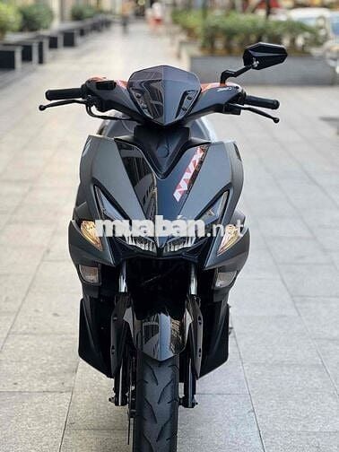 Yamaha NVX 2018 Phiên Bản Đặc Biệt Đen cam