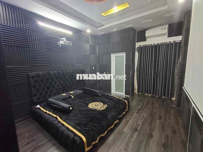 Chính Chủ Cần Bán Nhà 4 Tầng Q12, Hẻm Xe Hơi, DTSD 182.9m2