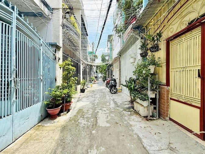 Nhà 4 x 12 đúc 1 trệt 1 lầu hẻm 3,5m lê văn thọ p8 gò vấp 