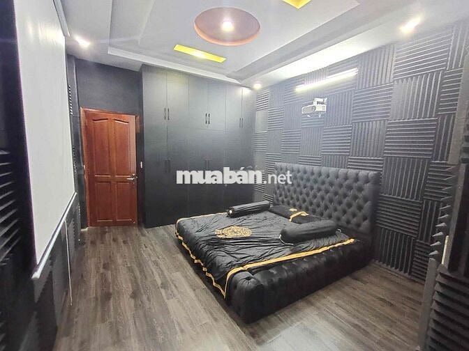 Chính Chủ Cần Bán Nhà 4 Tầng Q12, Hẻm Xe Hơi, DTSD 182.9m2