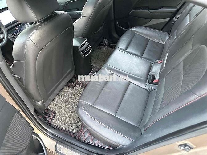 Elantra 2019 Sport 1.6T 80000 km