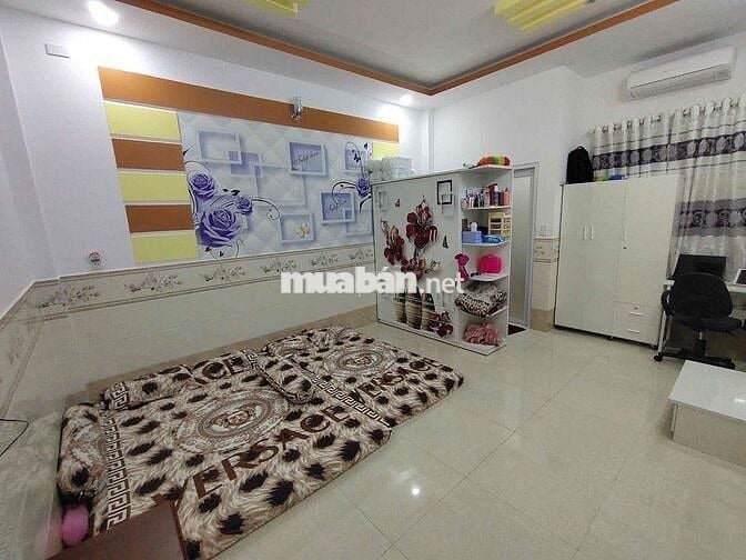 Chính Chủ Cần Bán Nhà 4 Tầng Q12, Hẻm Xe Hơi, DTSD 182.9m2