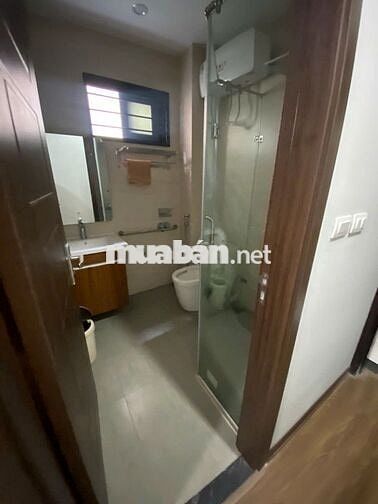 Cho thuê nhà mặt phố đường Hoàng Mai - 35m2 - 6 tầng thang máy