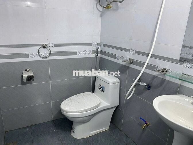 Cho thuê nhà riêng ngõ 42 Thịnh Liệt - 80m2 - 2 ngủ -9tr