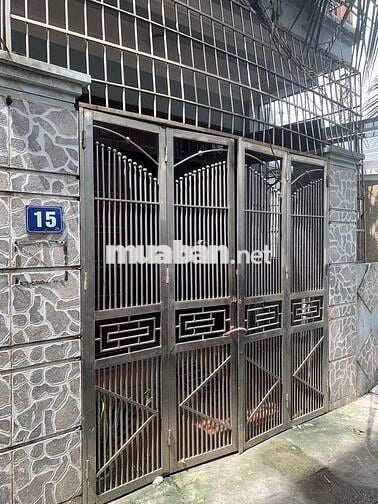 Phòng trọ 30m2 sàn gỗ, có ban công rộng riêng