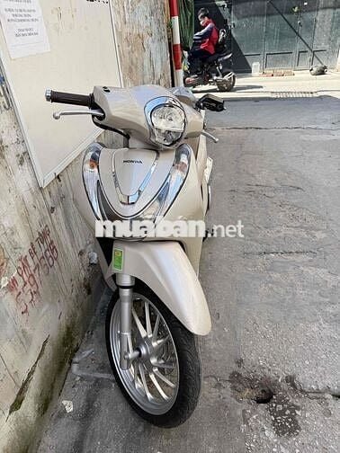 Honda SH Mode 2021 ABS Vàng kem
