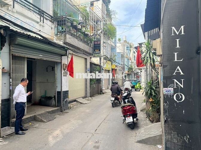 Nhà 1 Trệt 1 Lầu Tân Kỳ Tân Quý – 3PN, Hẻm Xe Tải, Giá 9.5tr