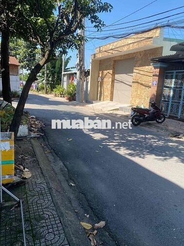 nhà 1 trệt 2 lầu khu chợ đại Hải & chợ bà điểm đường Phan văn hớn