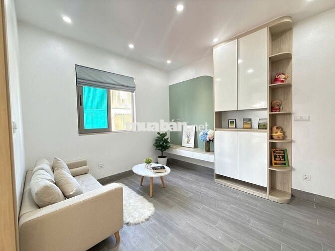 CHO THUÊ 1N1K CỬA SỔ FULL NỘI THẤT MỚI TINH NGAY DỊCH VỌNG HẬU DUY TÂN