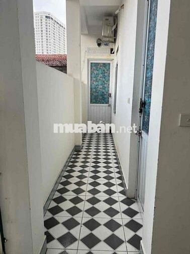 Phòng trọ ngõ nông 200m ra đến chợ siêu thị ,vô vàn tiện ích