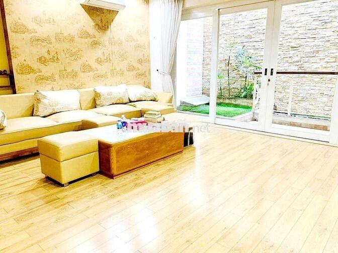 Nhà Phố 1 trệt 3 lầu Đường Nhất Chi Mai, DT: 6 x 25