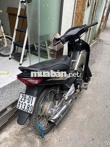 Wave a 100 đời cao