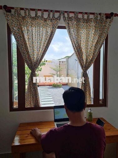 nhà vườn hiện đại. mới keng. tân hiệp Hóc Môn.