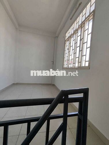 Cho thuê nhà đg.nghĩa phát.p6.tân bình