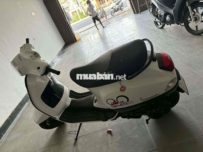 kẹt tiền cần bán vespa LX 125cc gtdd