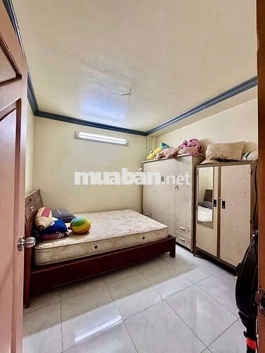 Hẻm xe hơi ngay chợ Thạch Đà Gò Vấp -6x11m -2 tầng-4 phòng ngủ -5.3 tỷ