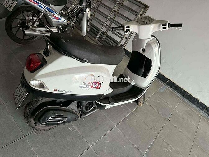 kẹt tiền cần bán vespa LX 125cc gtdd