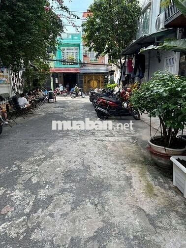 Nhà hẻm xe hơi Phan Huy Ích p14 dt 4.1x13.5m 2 lầu 3pn