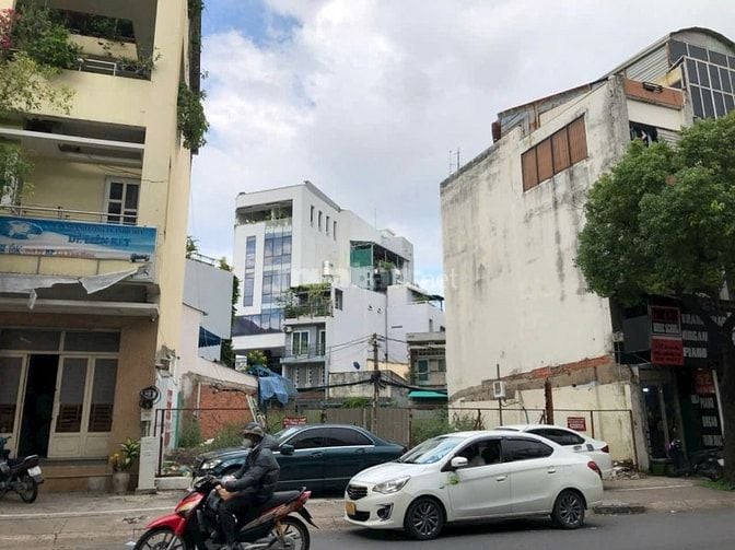  Bán đất MT 54 Hoàng Hoa Thám, P.7, Bình Thạnh, 309m2, giá 95 tỷ.