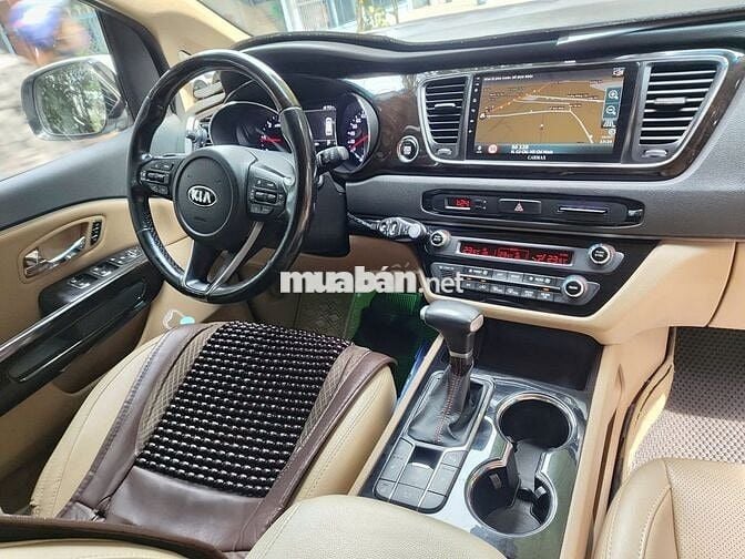 Bán xe Kia Sedona 2020 trắng Full dầu 820 triệu