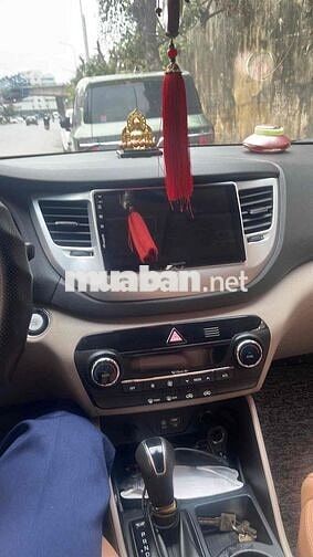 lên đời nên cần bán xe tucson dầu đăc biệt 2018