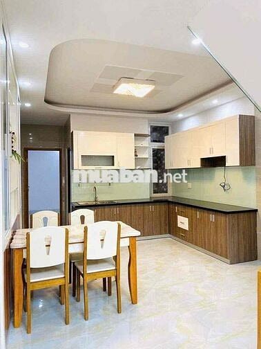 BÁN NHÀ ĐẸP 4LẦU 5PN HOÀN CÔNG ĐẦY ĐỦ TRUNG TÂM VŨNG TÀU GIÁ 7,9 TỶ