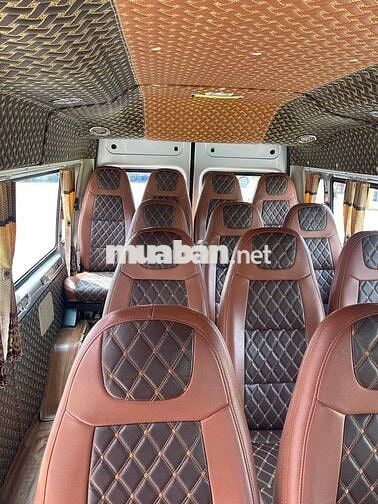 Ford Transit 2018. chính chủ chuyên hợp đồng