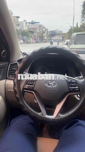 lên đời nên cần bán xe tucson dầu đăc biệt 2018