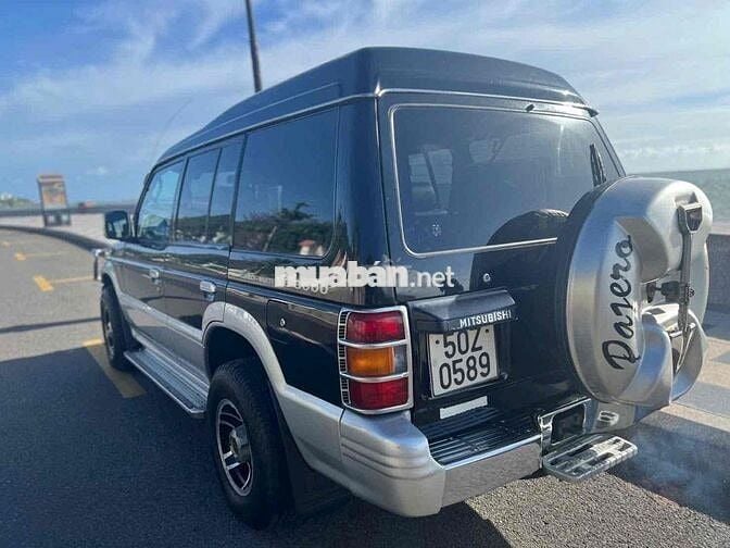 Mitsubishi Pajero 2006 V33VH sản xuất riêng APEC