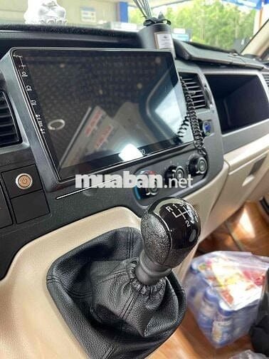 Ford Transit 2018. chính chủ chuyên hợp đồng