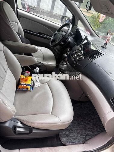 Mitsubishi Grandis 2006 2.4 AT - 170695 km