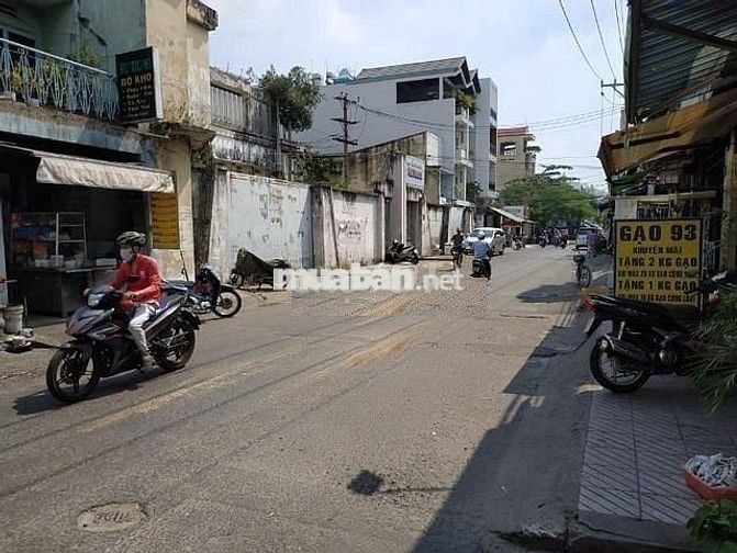 Nhà đường 100 Bình Thới 4x18, trệt 2 lầu 3pn 3wc có sân rộng 16 triệu