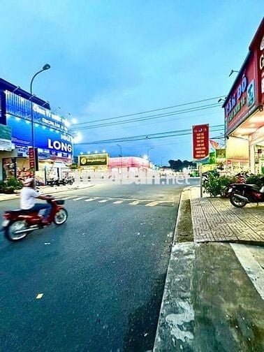 CHO THUÊ NHÀ MẶT TIỀN NGAY NGÃ TƯ VĨNH TÂN thuận tiện buôn bán