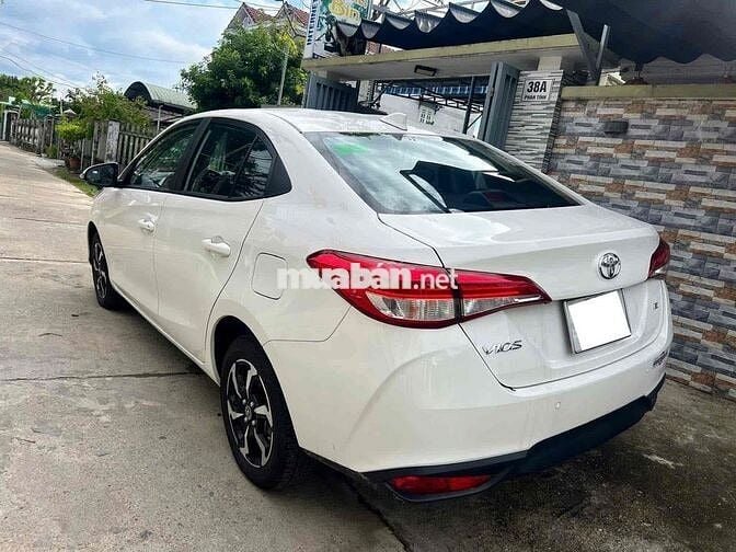 Toyota Vios 2023 1.5E MT - 80000 km